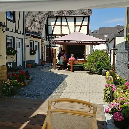 Rheinblick 5 *